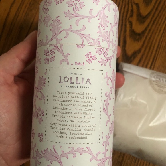 lollia relax fine bathing salt 7.5oz lavender and honey - Picture 3 of 7
